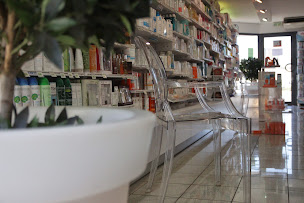 Photo n°19 de Pharmacie Saint-Eloi à Poitiers (Pharmacie)