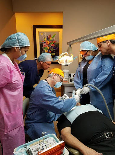 Dr Jose E Sierra (Dentista)
