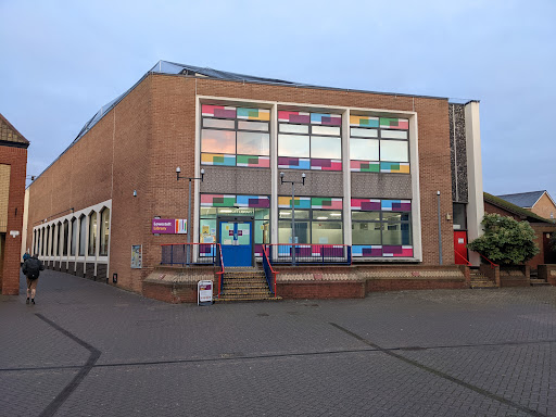 Lowestoft Library - Visual