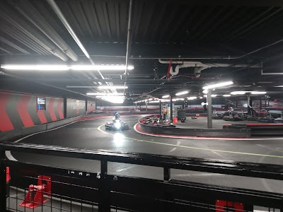 R1 Indoor Karting | Karting, TimeZone and Axe Bar