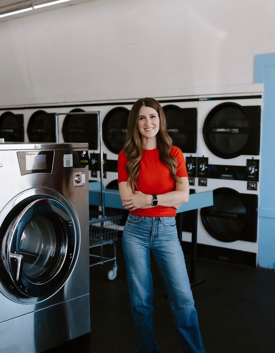 Super Wash 27 storefront and entrance in Phoenix