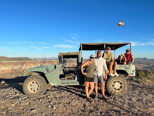Red Rock Humvee Tours - Thumbnail