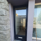 sarl sc fenetre la qualité a votre service vous propose la vente de menuiseries , dépannages , volets roulants, portail......
