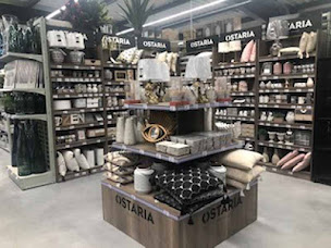 Photo n°24 de Centrakor Aubusson à Aubusson (Magasin d'ameublement d'extérieur)