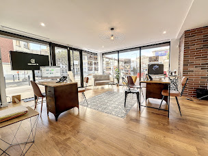 Photo n°5 de CENTURY 21 Croix de Chavaux à Montreuil (Agence immobilière)