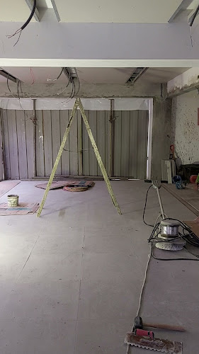 Opinii despre WIGO Mitsubishi Motors în Santiago de Surco - Concesionario de automóviles