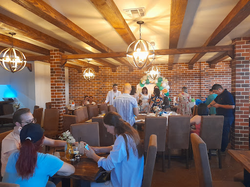 Maná Restaurant