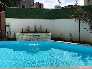 Photo n°9 de Piscines Desjoyaux Metz à Marly (Magasin de matériel pour piscines)