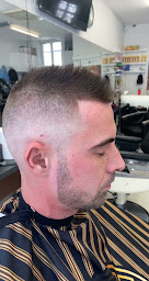 Photo n°14 de Lize coiffure (Salon de coiffure) barbershop à Nice (Barbier)