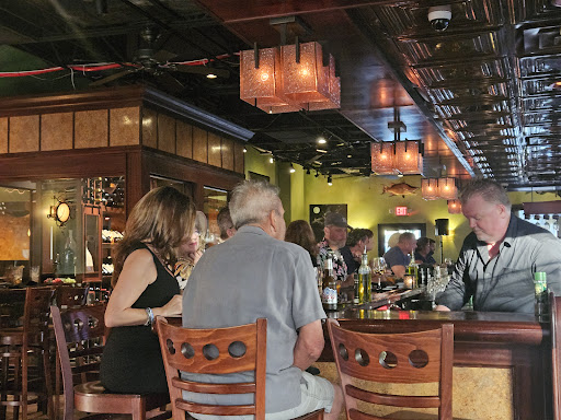 Middle Grounds Grill - Visual