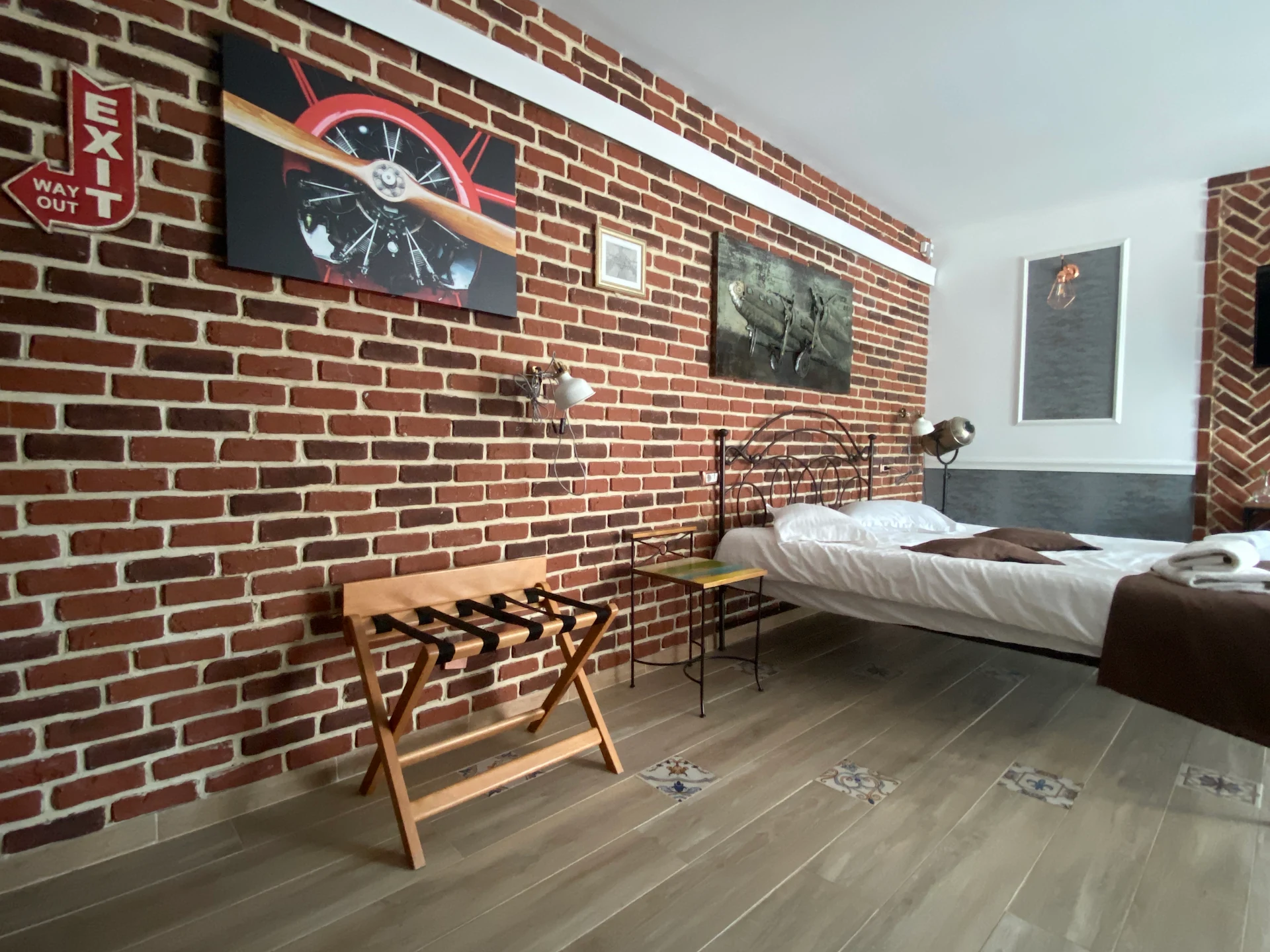AVIATOR RESIDENCE