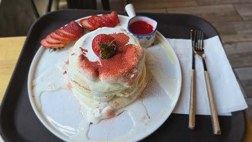 Cafe 104 - Visual