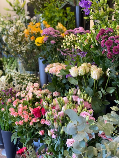 Anemone Florist Gallery - United Kingdom