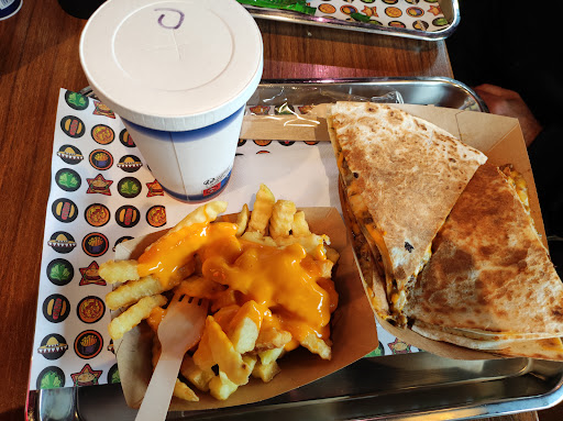 Photo 8 - Marvelous Burger & Hot Dog