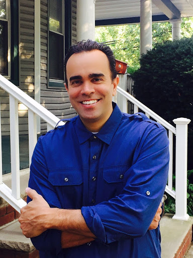 RE/MAX Villa Realtors - JULIAN ROMERO