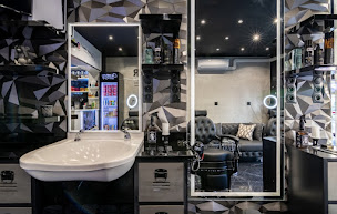 Photo n°9 de BARBER SIGNATURE à Asnières-sur-Seine (Salon de coiffure)