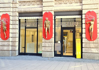 Photos of Lippert's Hairdressers - L1 Lenbachpalais