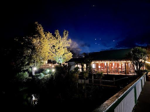 Bridge House Lodge Bar & Restaurant - Thumbnail
