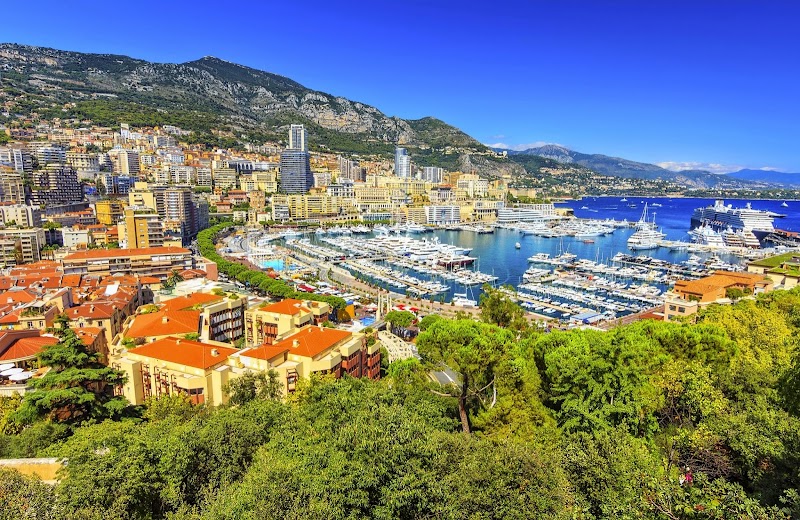 Halkin Riviera photo 3