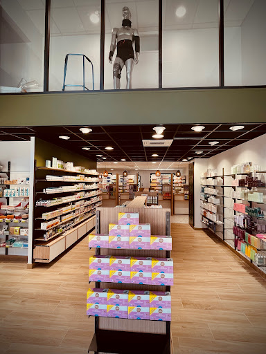 PHARMACIE DE LA SURE