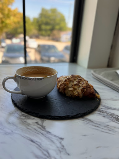 White Box Roastery Co. - Visual