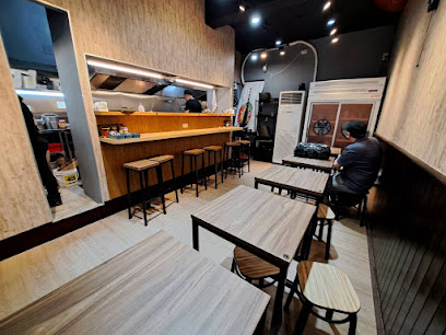 臭兒子（ 臭豆腐 熱炒 炒飯 炒麵 藥燉排骨 小吃 宵夜）