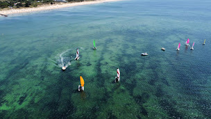 Photo n°1 de Wind Oléron Club (Ecole Française de Voile) à Dolus-d'Oléron (École de navigation)