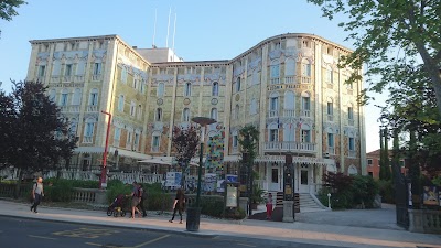 Photos of Hotel le Boulevard