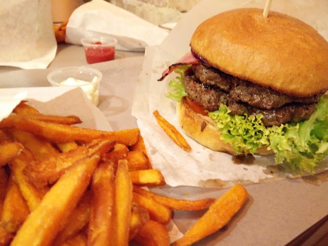 Honig & Senf Burger Grillhaus