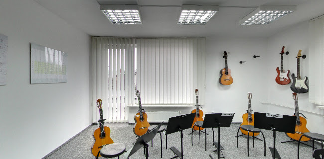 Godziny otwarcia YAMAHA Szkoła Muzyczna