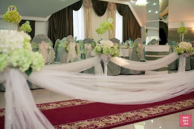 Photos of La Contessa