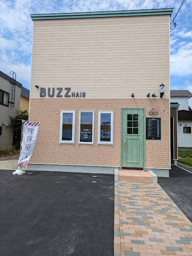 BUZZ HAIR