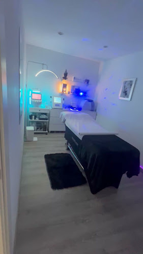 Comentarii opinii despre Glamour Beauty Andorra