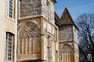 Photo n°2 de Mairie à Cluny (Hôtel de ville)