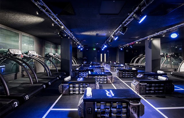 1Rebel / Broadgate Circle