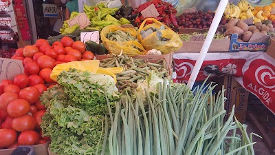 MARKET "LLAHA" Fruits & vegetables