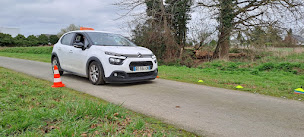 Photo n°1 de Geyser à Cesson-Sévigné (Auto-école)