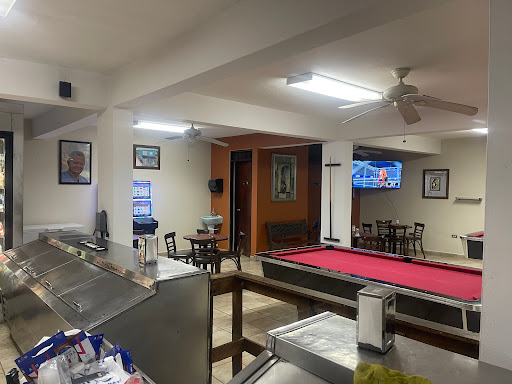Figueroa Bar & Grill