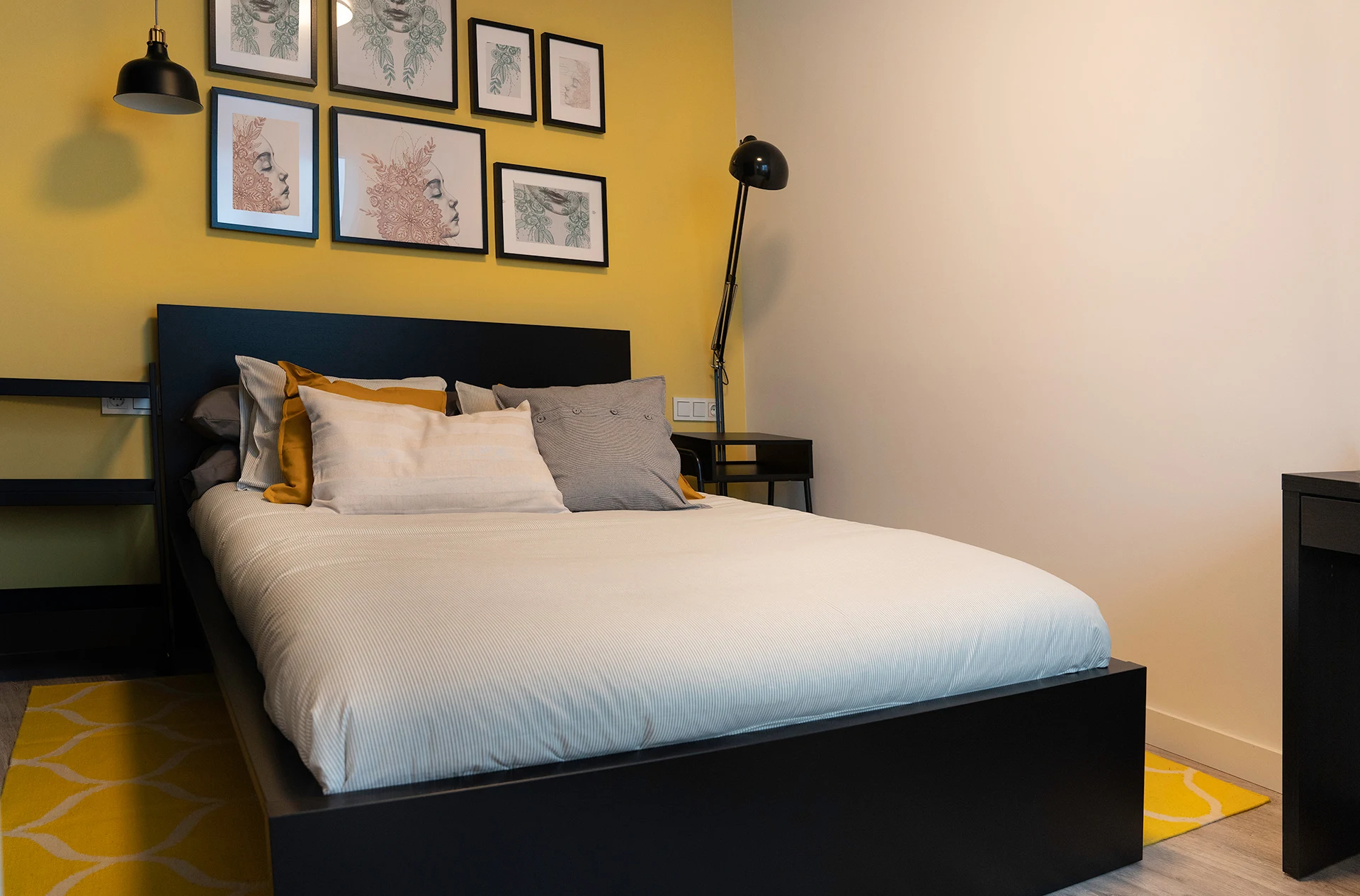 Zamora Suites