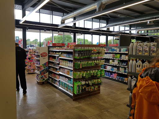 Esso Service Northampton Junction 16