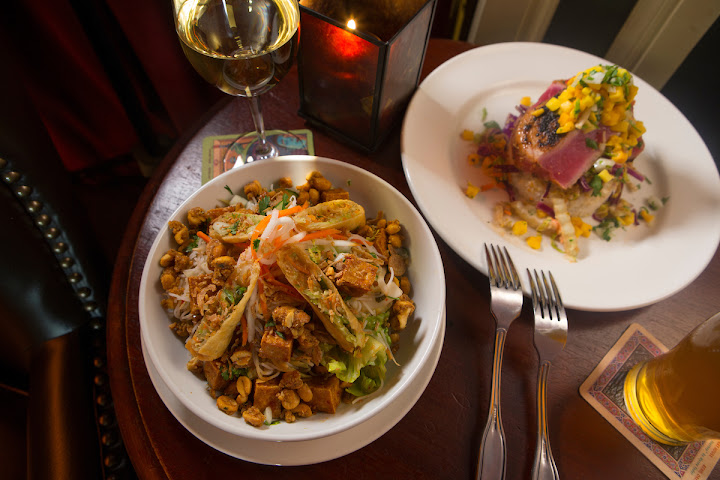 McMenamins Rams Head by null