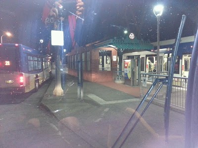 Gresham Central TC MAX Station