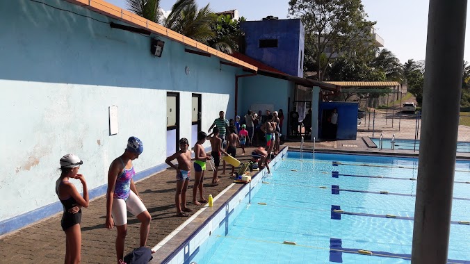 i-GATE College Swimming Pool, Author: Manjula Wattarantenna