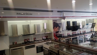 electronics-store