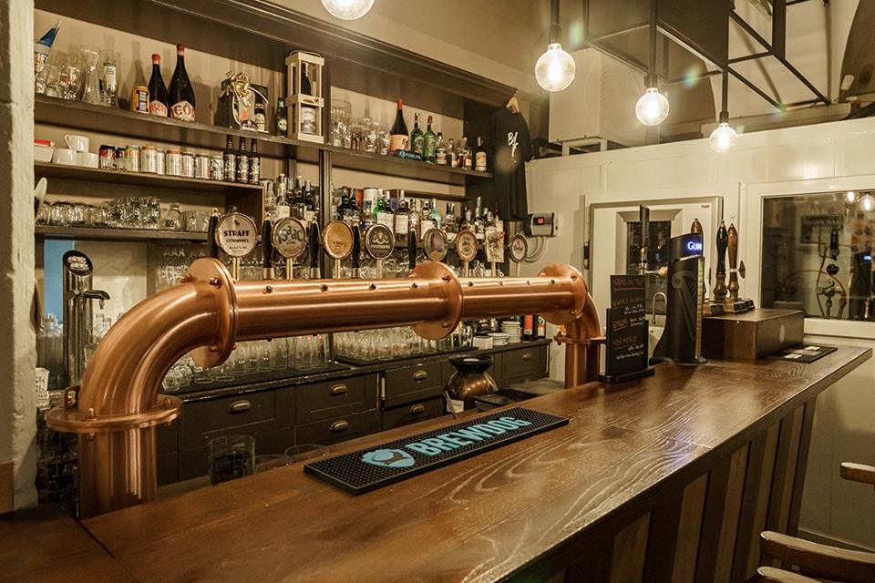 Bad Elf Pub — photo 3