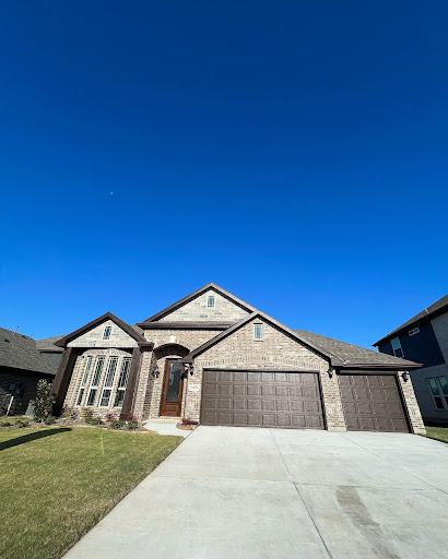 David Moss Real Estate - Thumbnail
