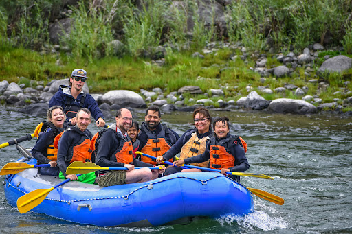 Flying Pig Adventures Yellowstone Whitewater Rafting - Thumbnail