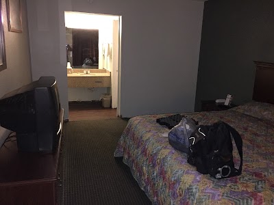 Photos of Knights Inn Plant City