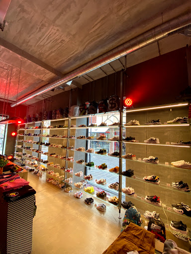 Gutha Store - Visual