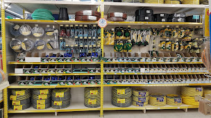 Photo n°7 de Matériaux Martinazzo - Tout Faire à Florac Trois Rivières (Fournisseur de fenêtres)